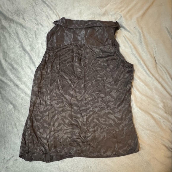 Calvin Klein Textured Black Top
#1021 - Picture 6 of 6